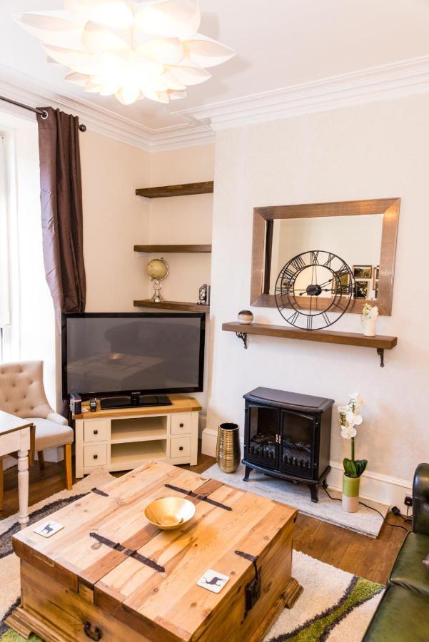 Stylish 2 Bedroom, City Centre Apartment Aberdeen Buitenkant foto